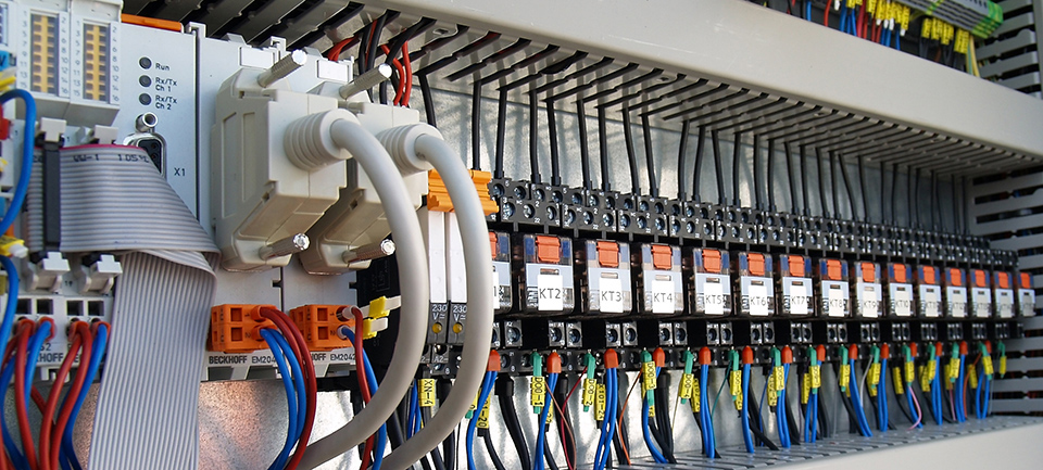 Elektrik sistemlərinin qurulumu